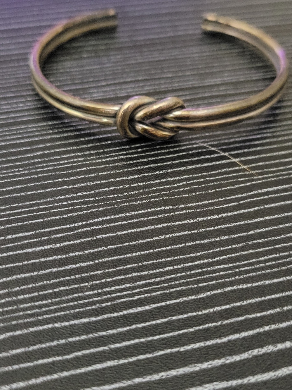 James Avery Retired Lovers Knot Cuff Bracelet